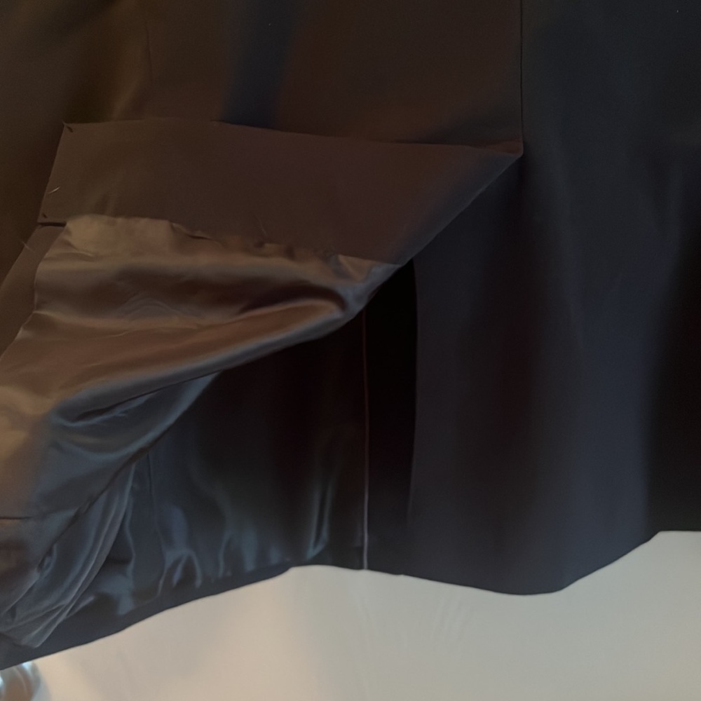 Two Button Blazer - Picture 8 of 9